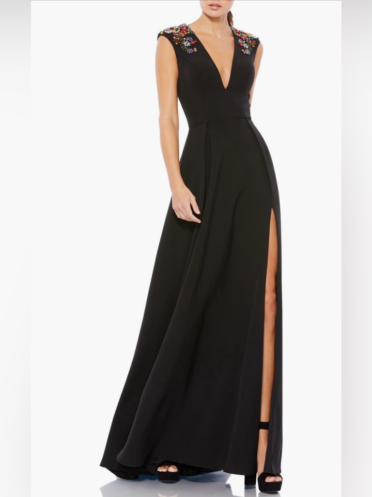 Mac Duggal Black V-Neck Evening Gown With Embellished Shoulders And Slit